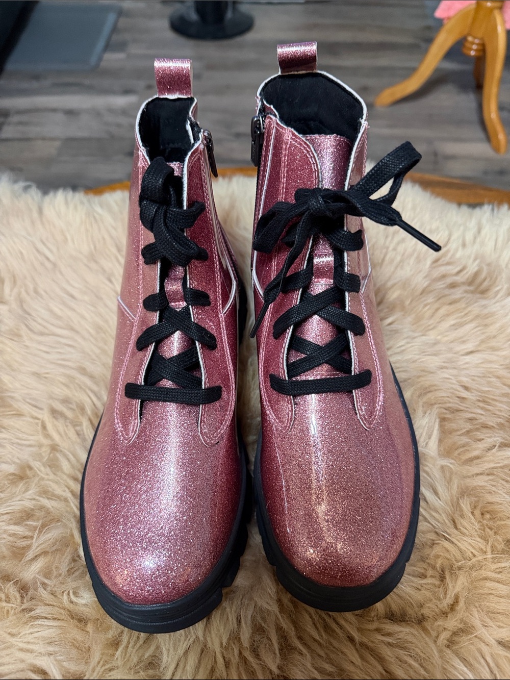 UGG Glittler Pink Youth Girl Ashton Boots Size 6 Zip Up New without Box